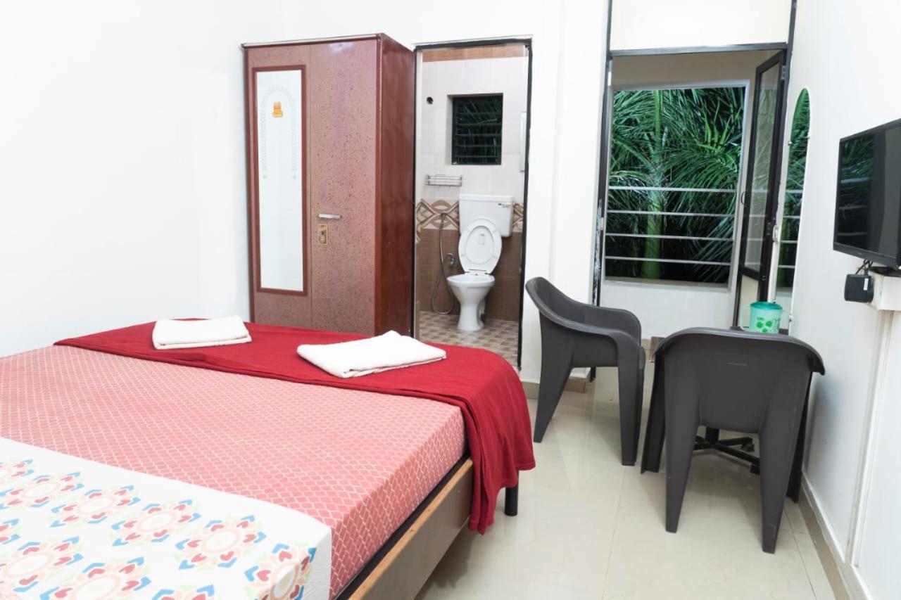 Bliss Holiday In Calangute Zimmer foto